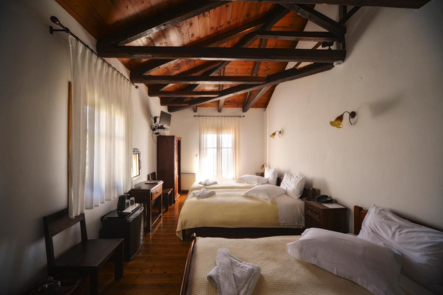 Eos - Authentic Experience Hotel Skiti Room photo
