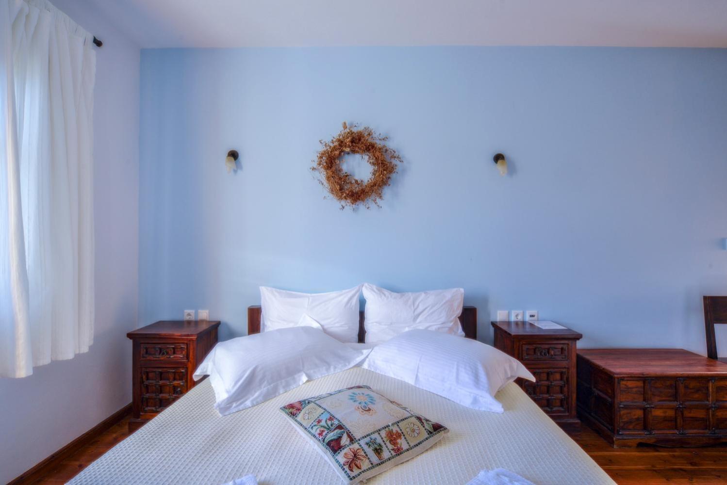 Eos - Authentic Experience Hotel Skiti Room photo